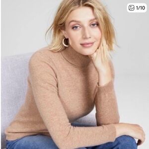 Charter Club Cashmere Women's Beige Turtleneck SweaterSize x Large new with tags